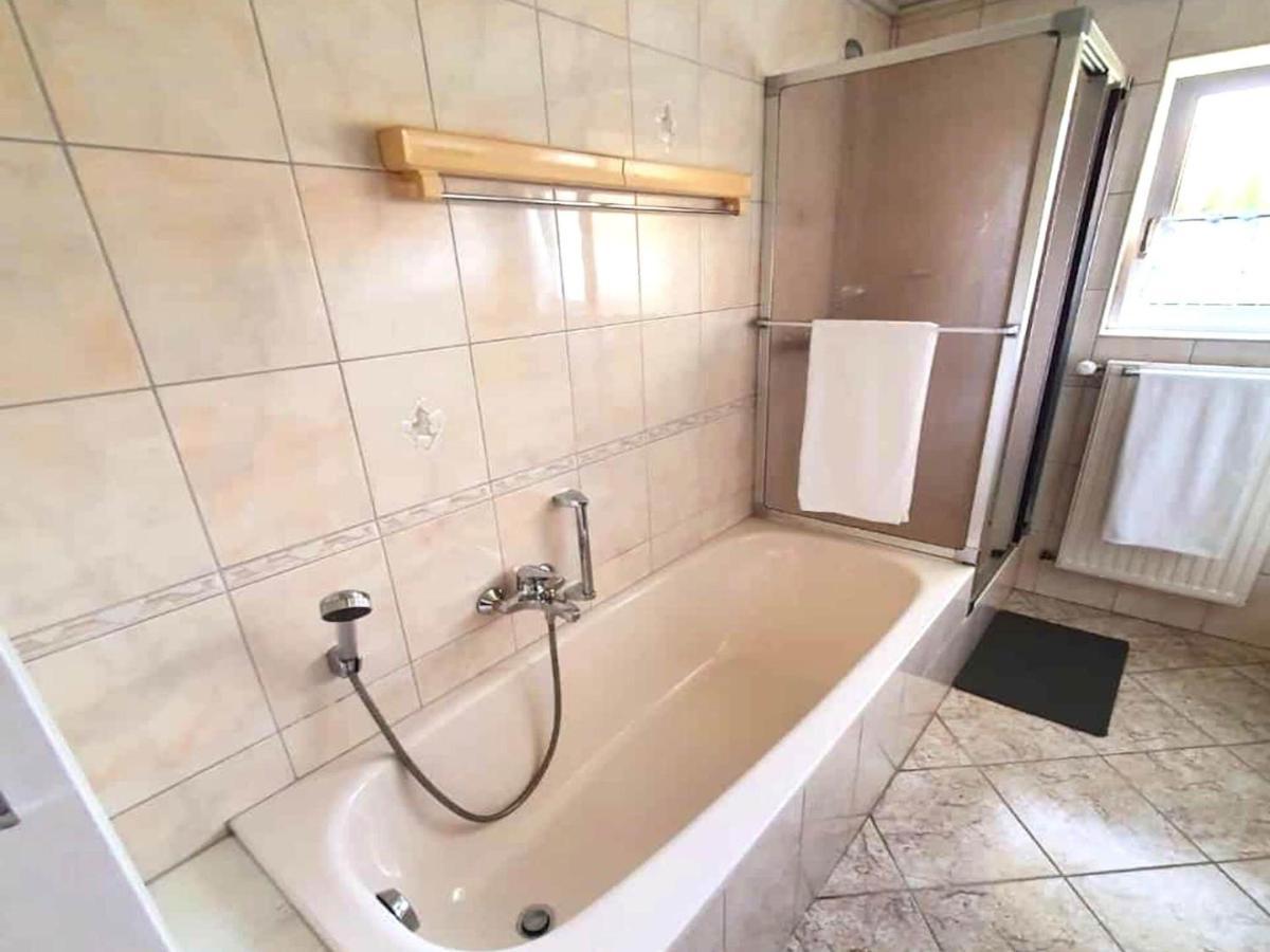 Comfortable Flat In Goerwihl With Balcony Gorwihl Dış mekan fotoğraf